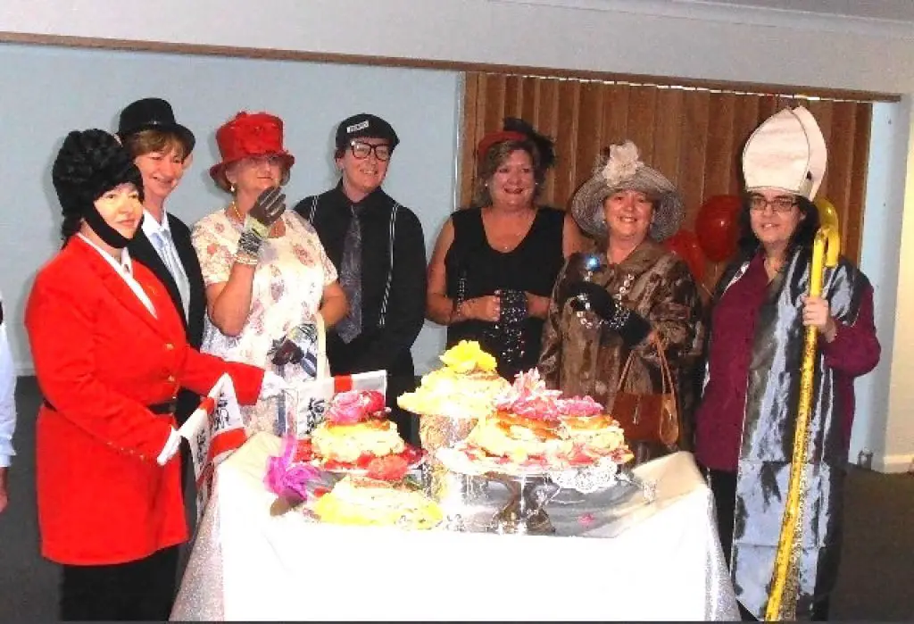 Aged care staff dressed up for the Queens Diamond Jubilee