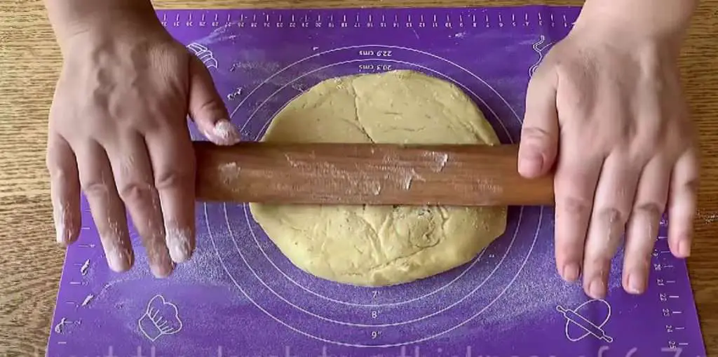 Rolling chilled dough