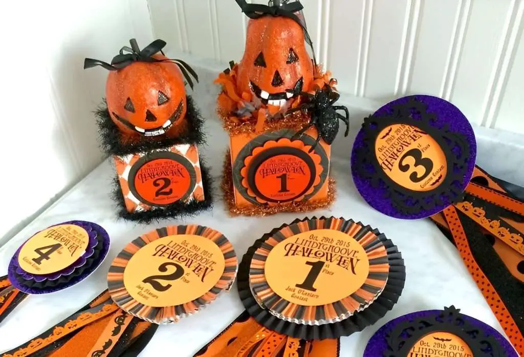 Halloween-themed prizes for pumpkin toss