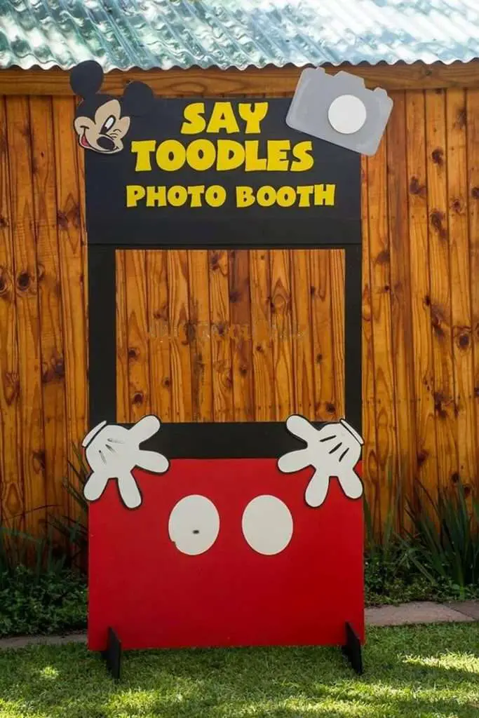 Mickey Mouse Birthday Photobooth 