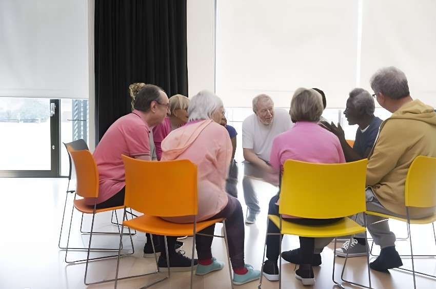 seniors in aged care discussing