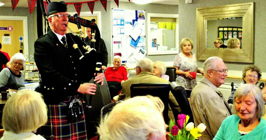 Scottish entertainer in aged care