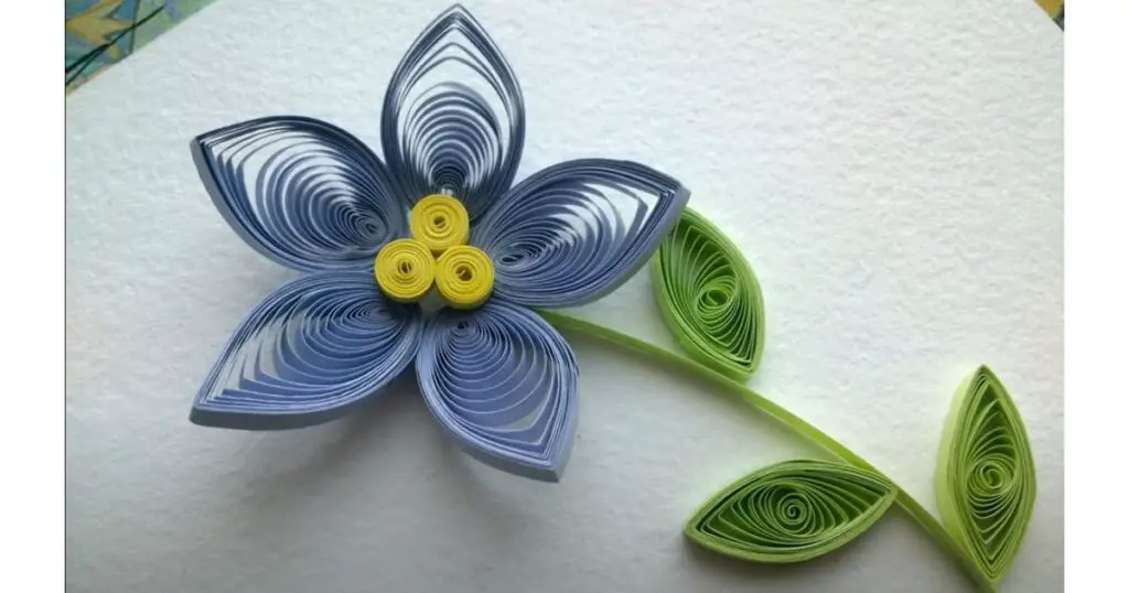 paper quilling flower